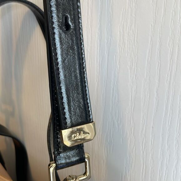 Cole Haan Large Leather Hand Bag with Shoulder Strap. Beige. - Picture 7 of 10